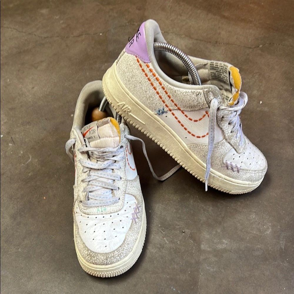 Nike Air Force 1 size 9